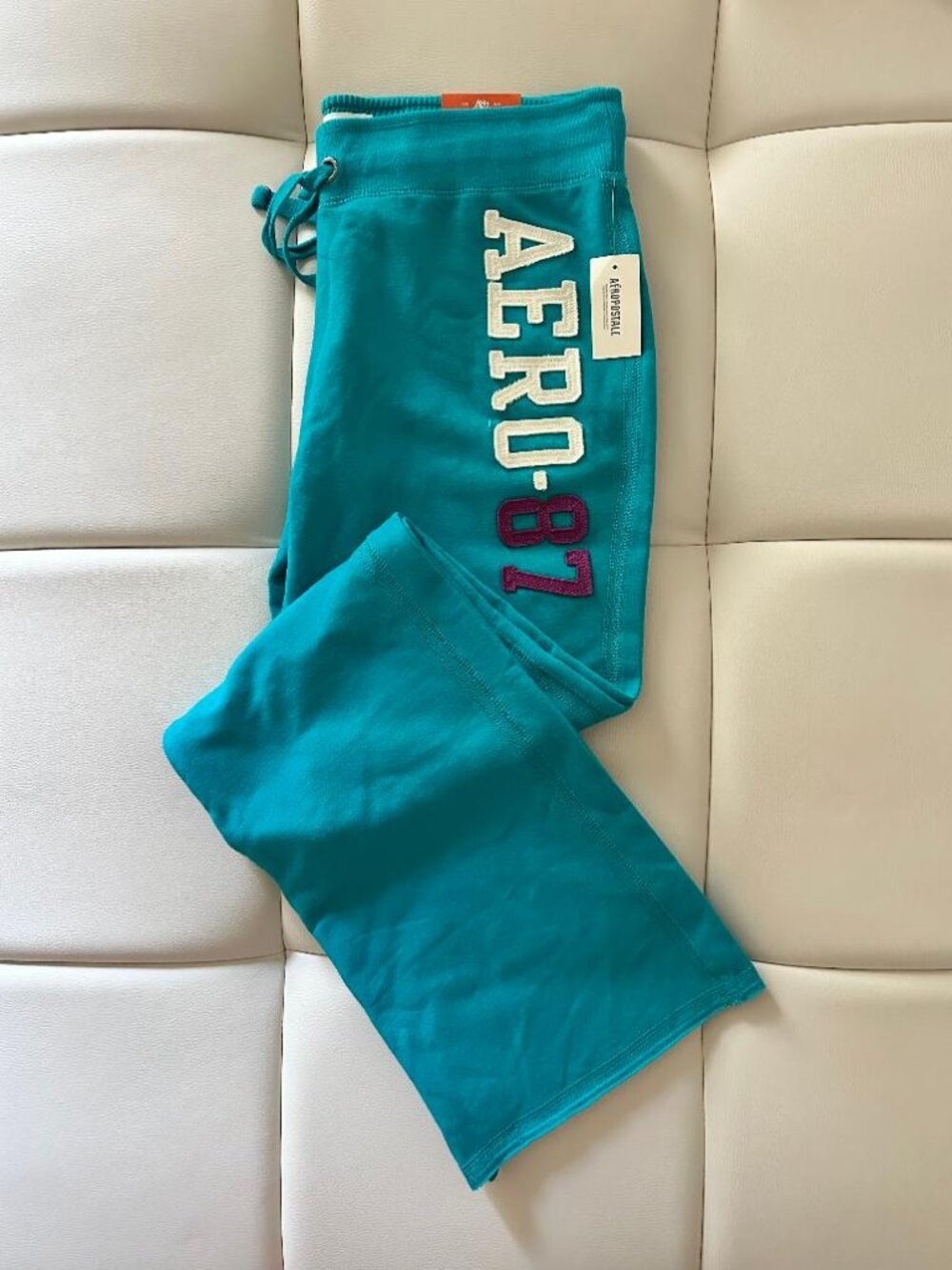 NWT Women's AEROPOSTALE Aero 87 Fit & Flare Sweatpants Size M   MSRP: $39.50
